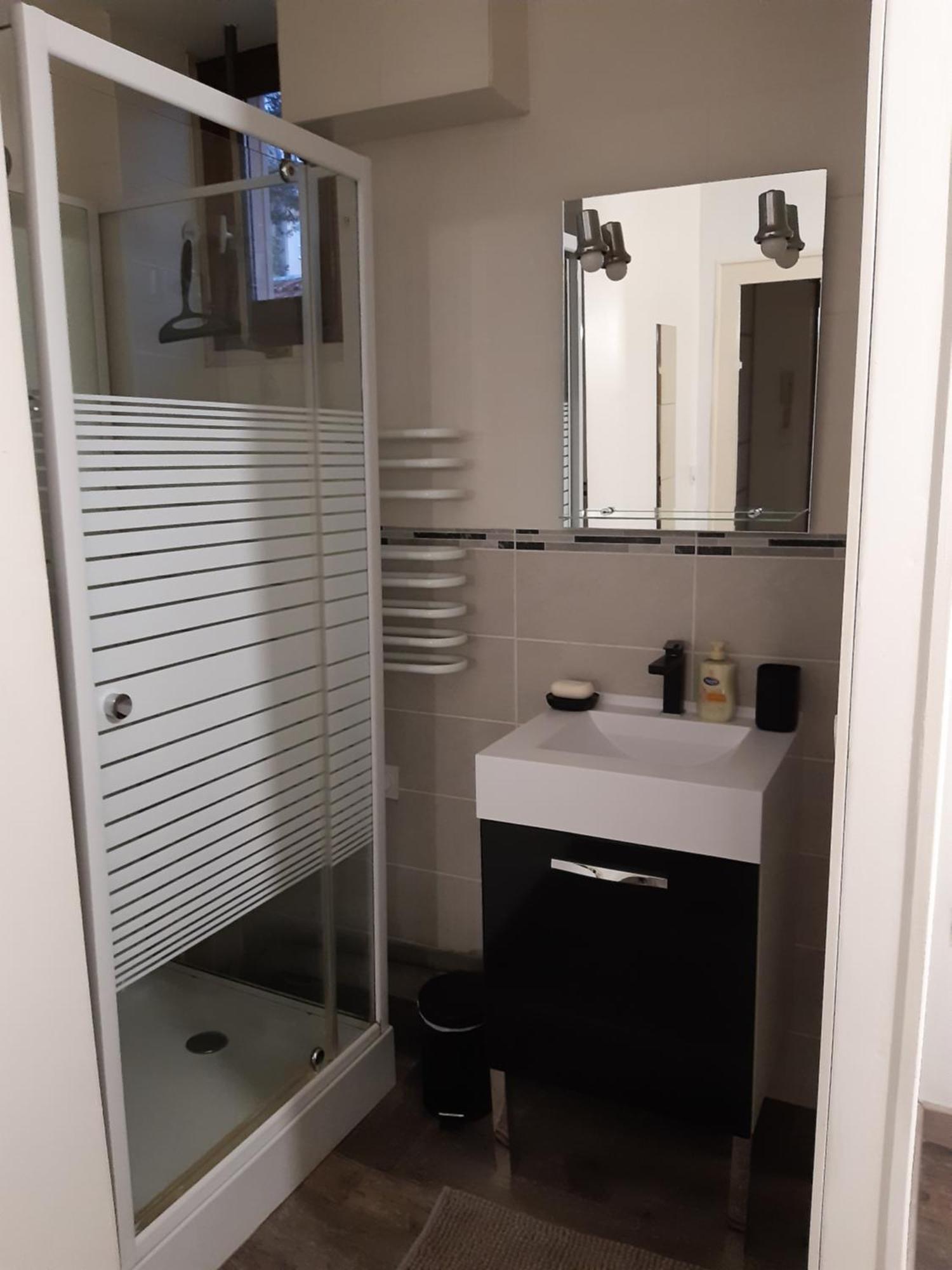 Joli Appartement T2 Agglo Troyes Sainte-Savine Екстер'єр фото